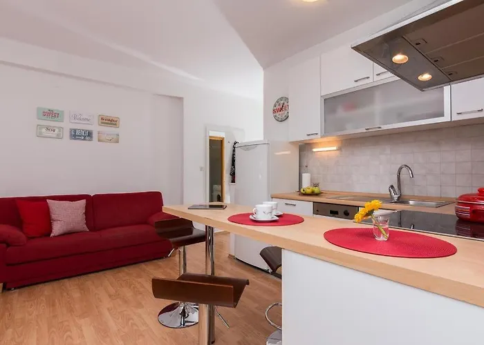 Appartamento Near Old Town - Free Parking Zara